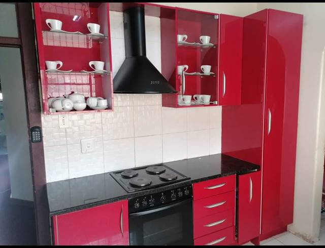3 BEDROOM PROPERTY TO RENT IN BEZUIDENHOUT VALLEY